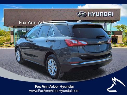 Used 2019 Chevrolet Equinox LT image 3