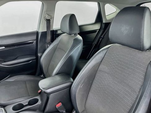 Used 2023 Kia Seltos S w/ Navigation Package FWD image 27