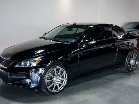 Used 2013 Lexus IS 350C w/ Luxury Pkg RWD image 7