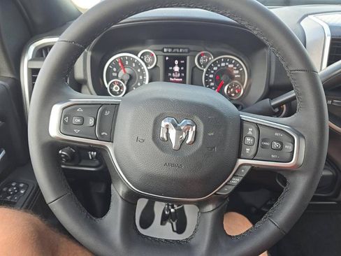 Used 2025 RAM 2500 Big Horn AWD/4WD image 10