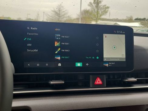 New 2026 Kia Carnival EX image 21