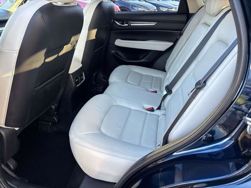 Used 2023 MAZDA CX-5 AWD 2.5 S w/ Premium Package image 10