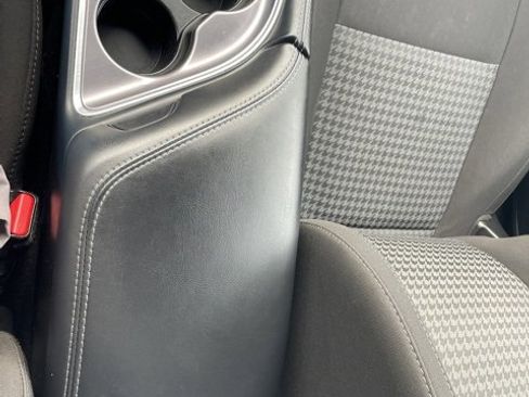 Used 2021 Dodge Challenger R/T w/ Blacktop Package image 35