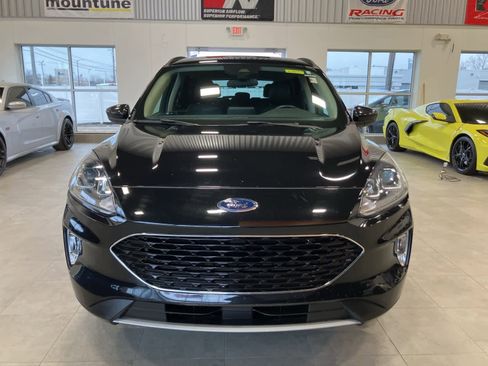 Certified 2020 Ford Escape SEL image 2