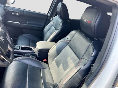 Used 2022 Toyota Tacoma TRD Pro image 18