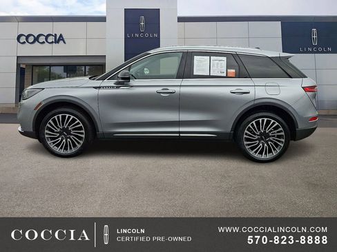 Certified 2022 Lincoln Corsair Reserve w/ Elements Package image 7