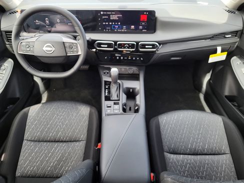 New 2026 Nissan Sentra SV w/ SV Convenience Package FWD image 19