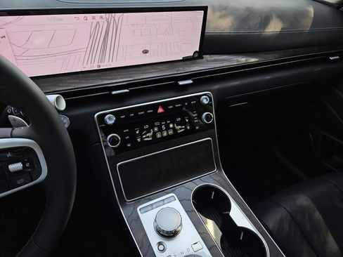 New 2026 Genesis GV80 2.5T Prestige image 24