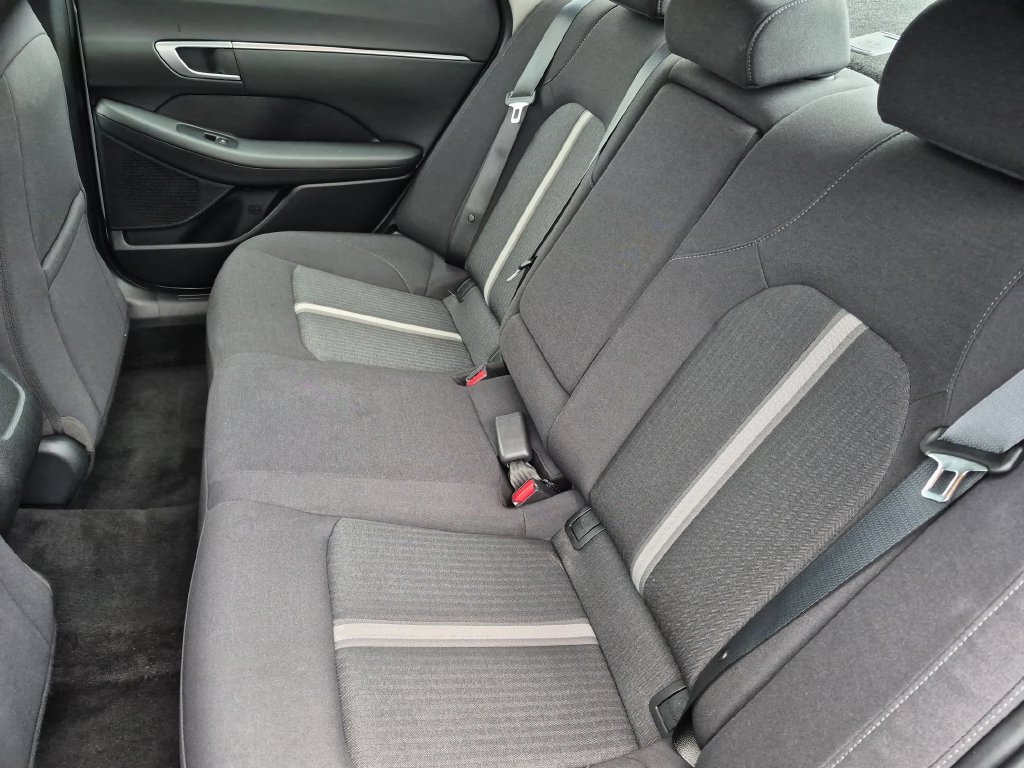 Used 2025 Hyundai Sonata SEL FWD image 28