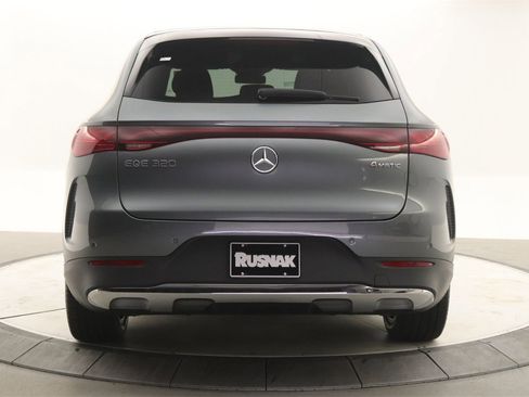 Used 2026 Mercedes-Benz EQE 320 4MATIC SUV image 3