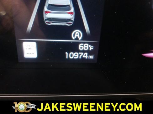 Used 2025 Kia Sportage X-Line w/ Premium Package image 19