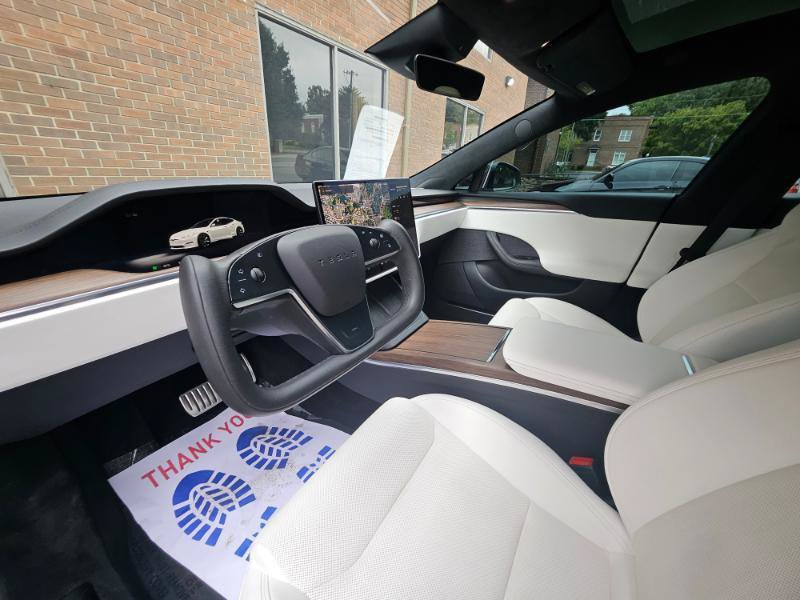 Used 2022 Tesla Model S AWD/4WD image 36