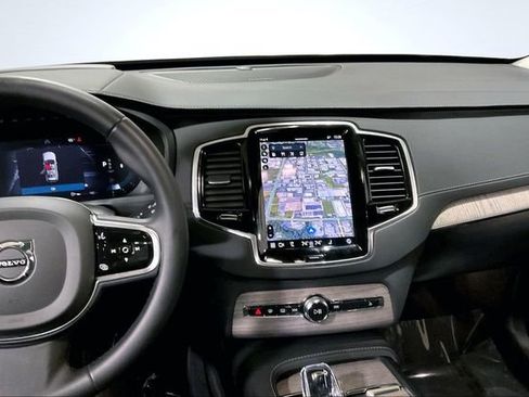 Certified 2023 Volvo XC90 B6 Ultimate image 7