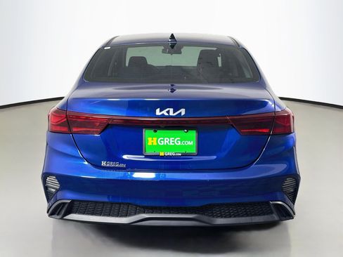 Used 2024 Kia Forte LXS FWD image 8