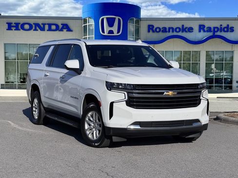 Used 2023 Chevrolet Suburban LT image 1