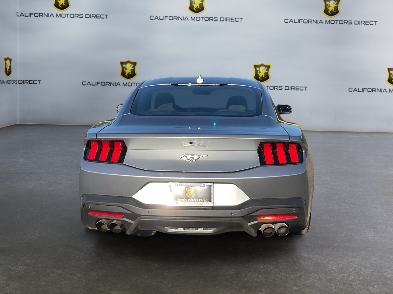 Used 2025 Ford Mustang Coupe RWD image 6