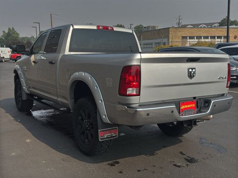 Used 2017 RAM 2500 Tradesman w/ Chrome Appearance Group AWD/4WD image 8