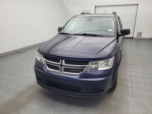 Used 2020 Dodge Journey SE w/ SE Popular Equipment Group FWD image 15