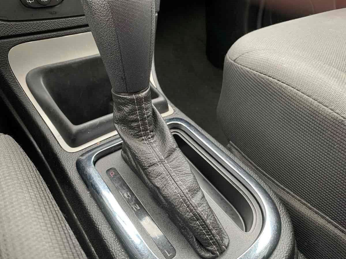Used 2011 Chevrolet HHR LS FWD image 22