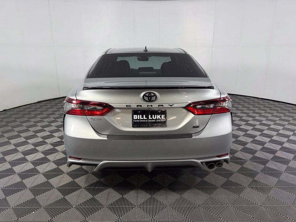 Used 2021 Toyota Camry SE w/ Carpet Mat Package (TMS) FWD image 10