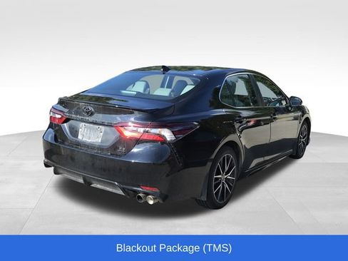 Used 2023 Toyota Camry SE AWD/4WD image 2