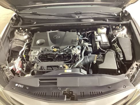 Used 2023 Toyota Camry SE AWD/4WD image 30