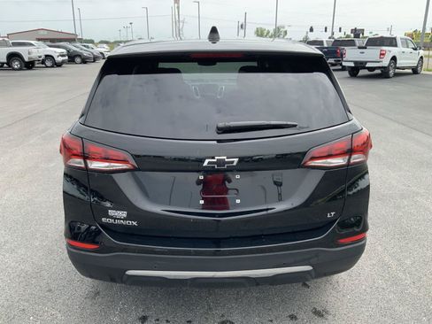 Used 2024 Chevrolet Equinox LT w/ LPO, Floor Liner Package FWD image 8