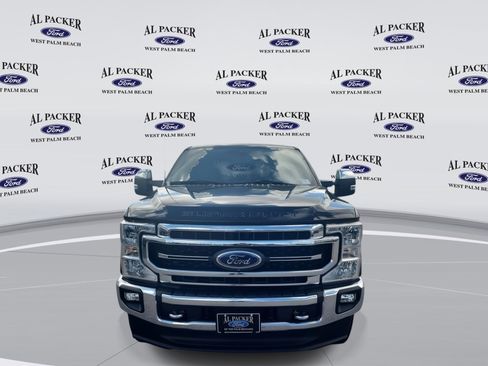 Certified 2020 Ford F250 Lariat w/ Chrome Package image 9