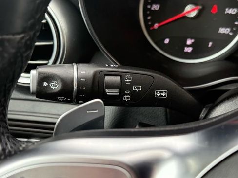 Used 2022 Mercedes-Benz GLC 300 4MATIC image 45