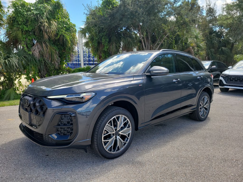 New 2026 Audi Q5 Premium Plus AWD/4WD image 3