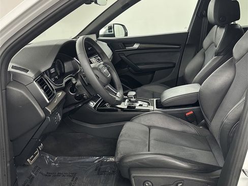 Used 2022 Audi SQ5 Premium Plus w/ Premium Plus Package image 11