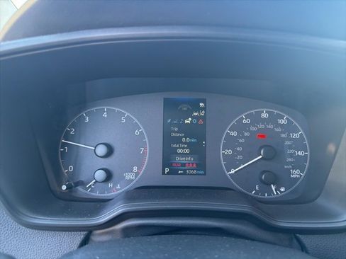 Used 2023 Toyota Corolla LE image 7