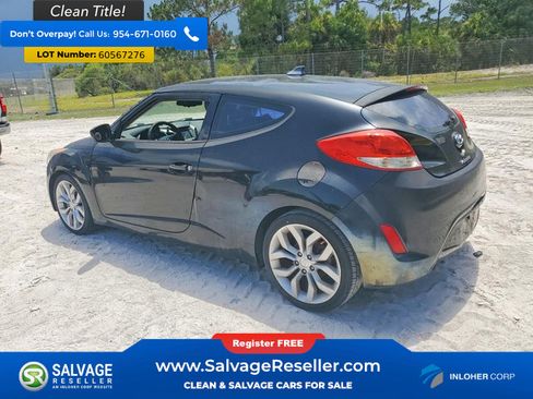 Used 2013 Hyundai Veloster w/ Style Pkg FWD image 3