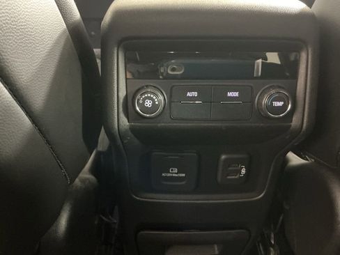 Used 2019 GMC Acadia SLT w/ Black Edition image 36