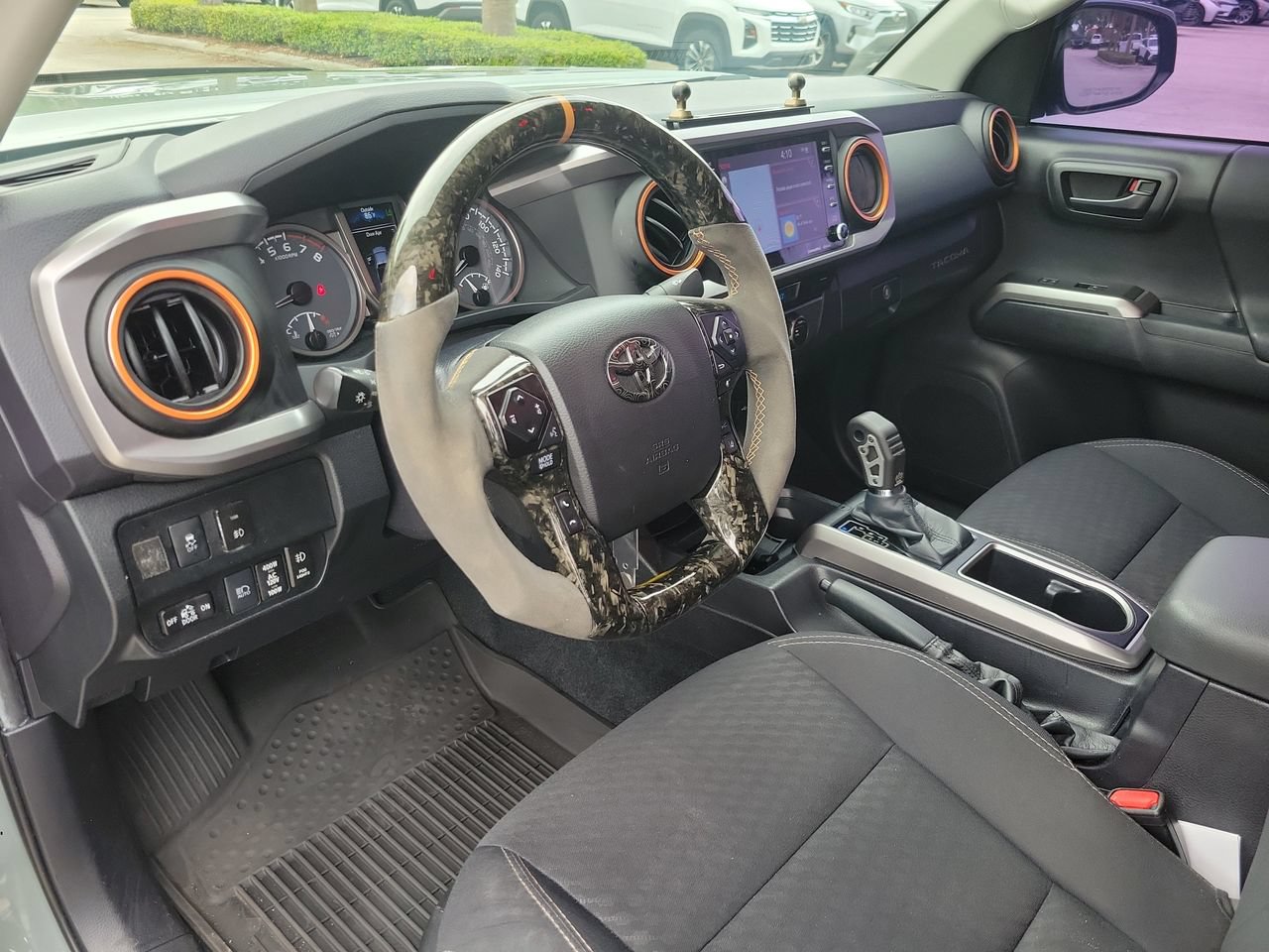 Used 2022 Toyota Tacoma SR5 w/ Trail Edition AWD/4WD image 16