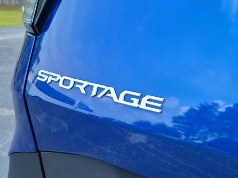 Used 2023 Kia Sportage EX FWD image 8