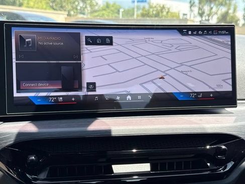 New 2026 BMW 330i Sedan w/ Premium Package RWD image 26
