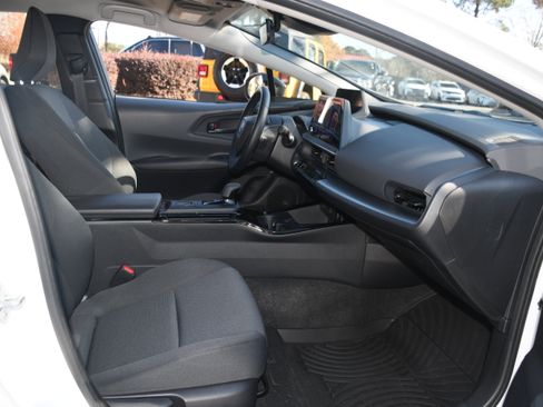 Certified 2024 Toyota Prius LE image 19