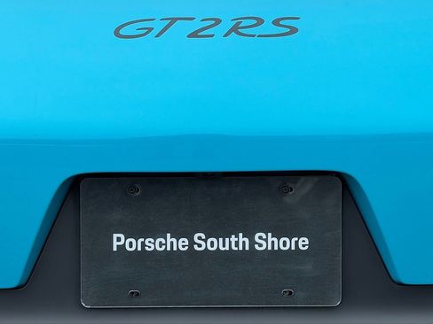 Used 2018 Porsche 911 GT2 RS image 34