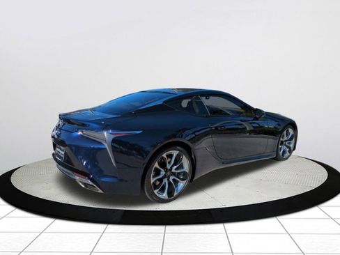 Used 2018 Lexus LC 500 Coupe image 3