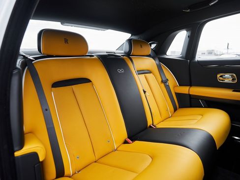 Used 2025 Rolls-Royce Ghost Black Badge image 45