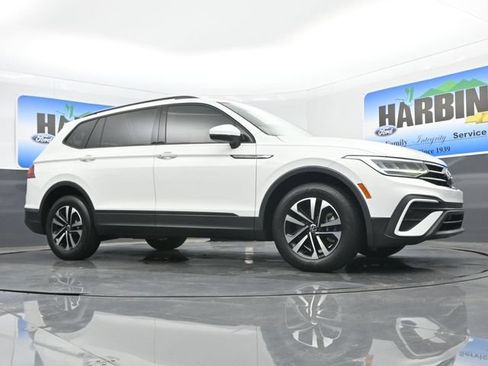 Used 2023 Volkswagen Tiguan S FWD image 23