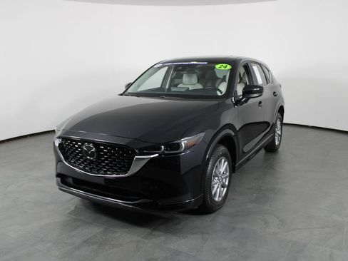 Used 2024 MAZDA CX-5 AWD 2.5 S w/ Preferred Package image 1