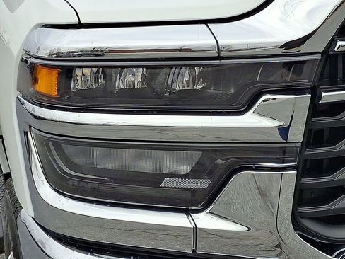 Used 2025 RAM 3500 Tradesman image 11