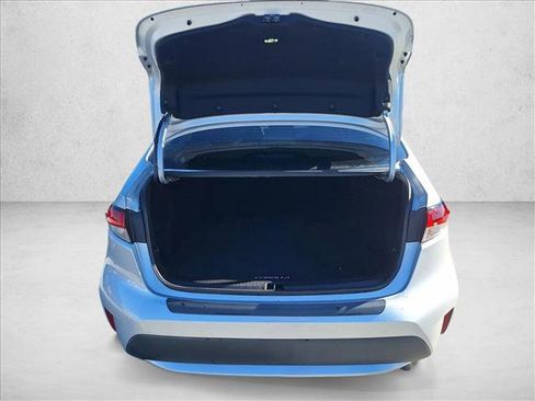 Certified 2022 Toyota Corolla LE image 17