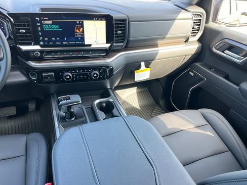 New 2026 Chevrolet Silverado 1500 LT Trail Boss w/ LT Trail Boss Premium Package AWD/4WD image 18