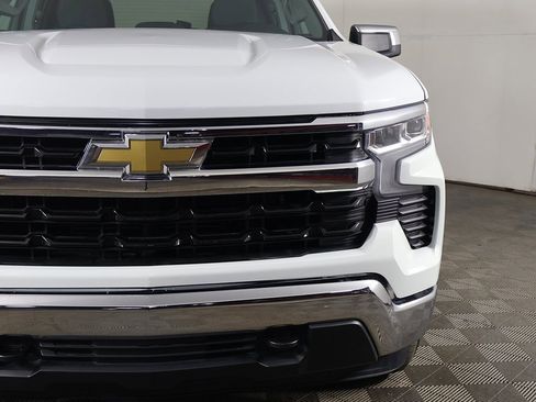Used 2023 Chevrolet Silverado 1500 LT image 12