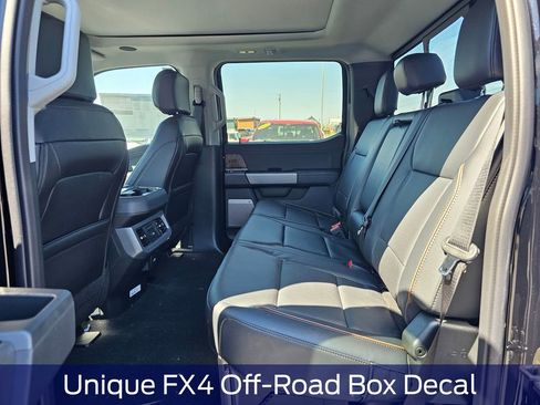 New 2025 Ford F350 Lariat w/ Lariat Ultimate Package image 15