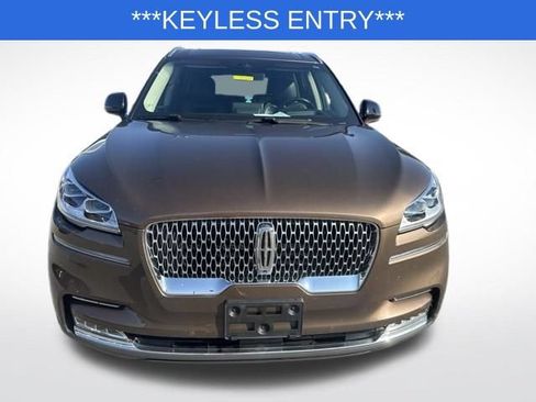 Used 2022 Lincoln Aviator Reserve w/ Equipment Group 201A AWD/4WD image 9