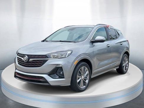 Used 2023 Buick Encore GX Select w/ Sport Touring Package FWD image 3